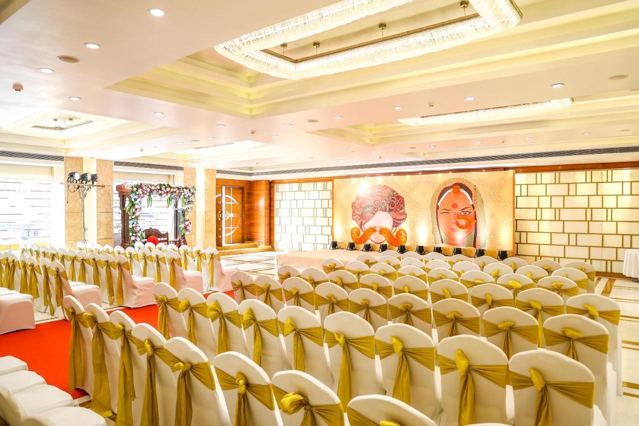 Krishna Palace Hotel Bombay Exterior foto